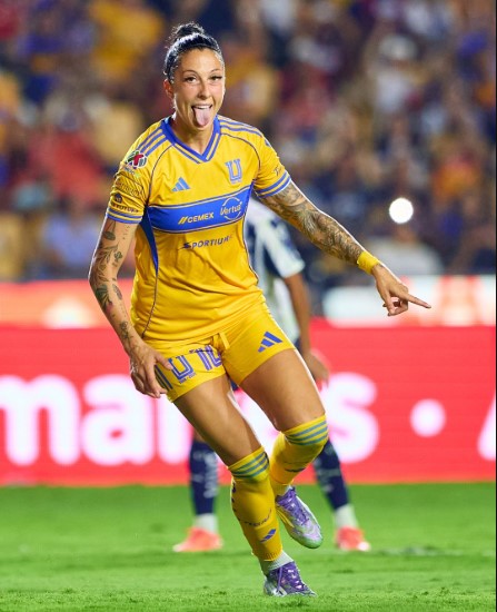 Jenni Hermoso celebra un gol con la lengua